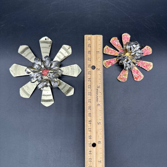 Vintage Flower Christmas Ornaments Handmade Tin Metal Pink Gold Floral Retro - Picture 7 of 7